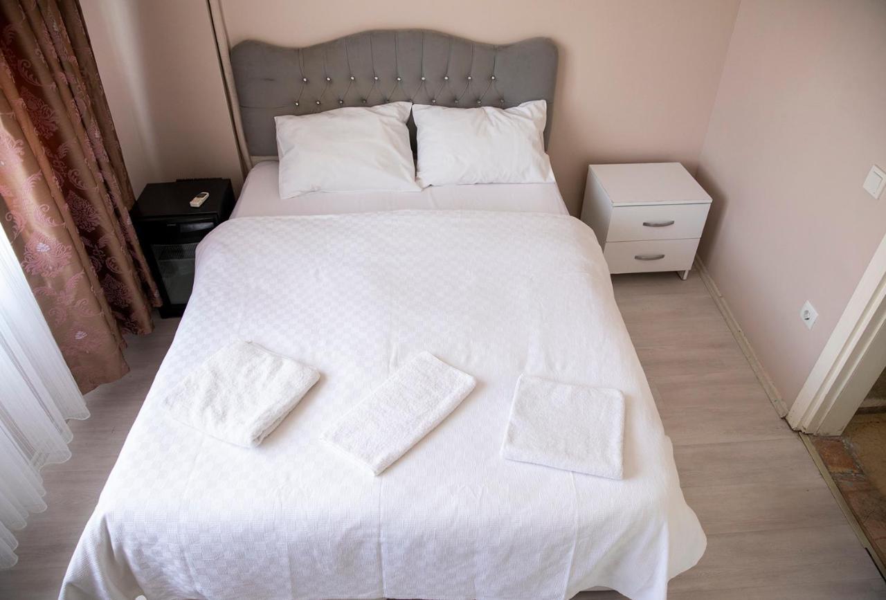 Liya Boutique Hotel อิสตันบูล ภายนอก รูปภาพ
