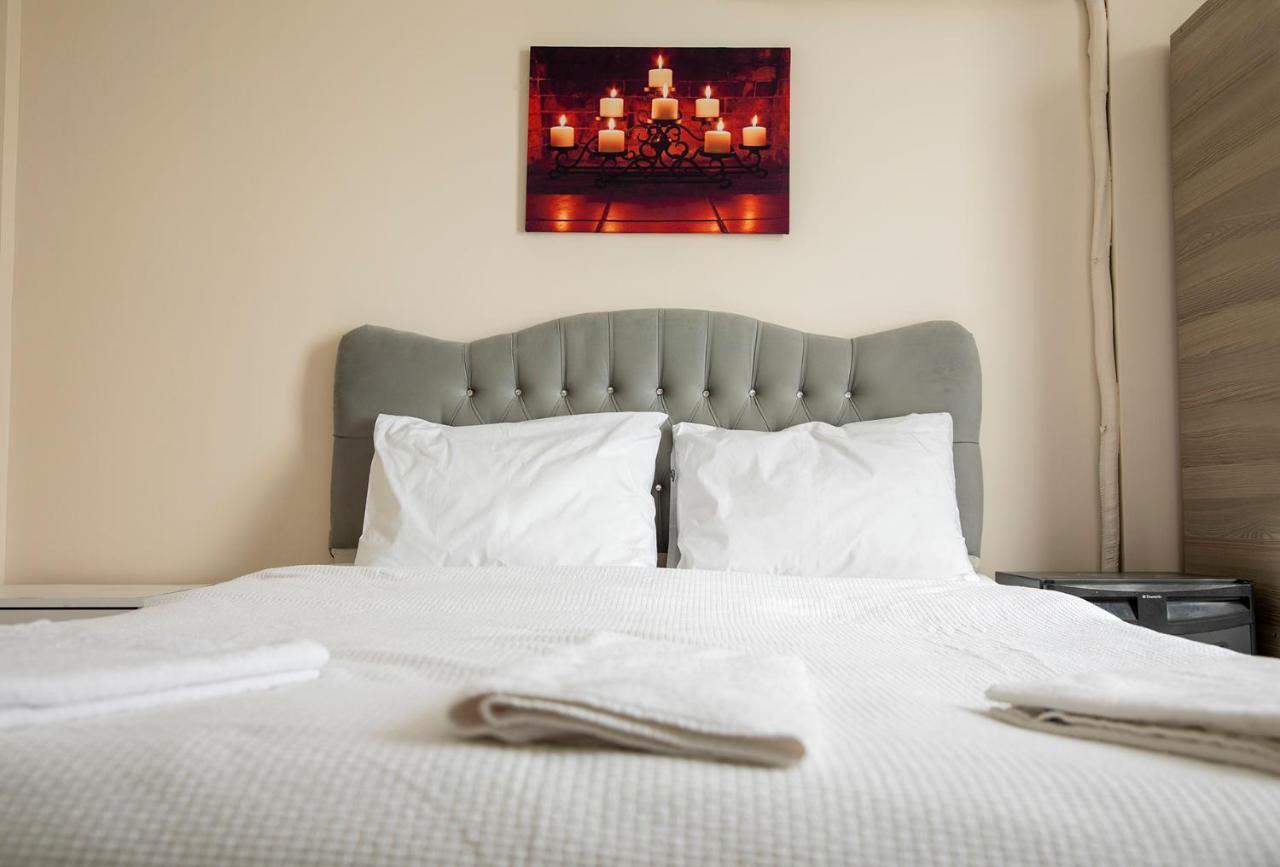 Liya Boutique Hotel อิสตันบูล ภายนอก รูปภาพ